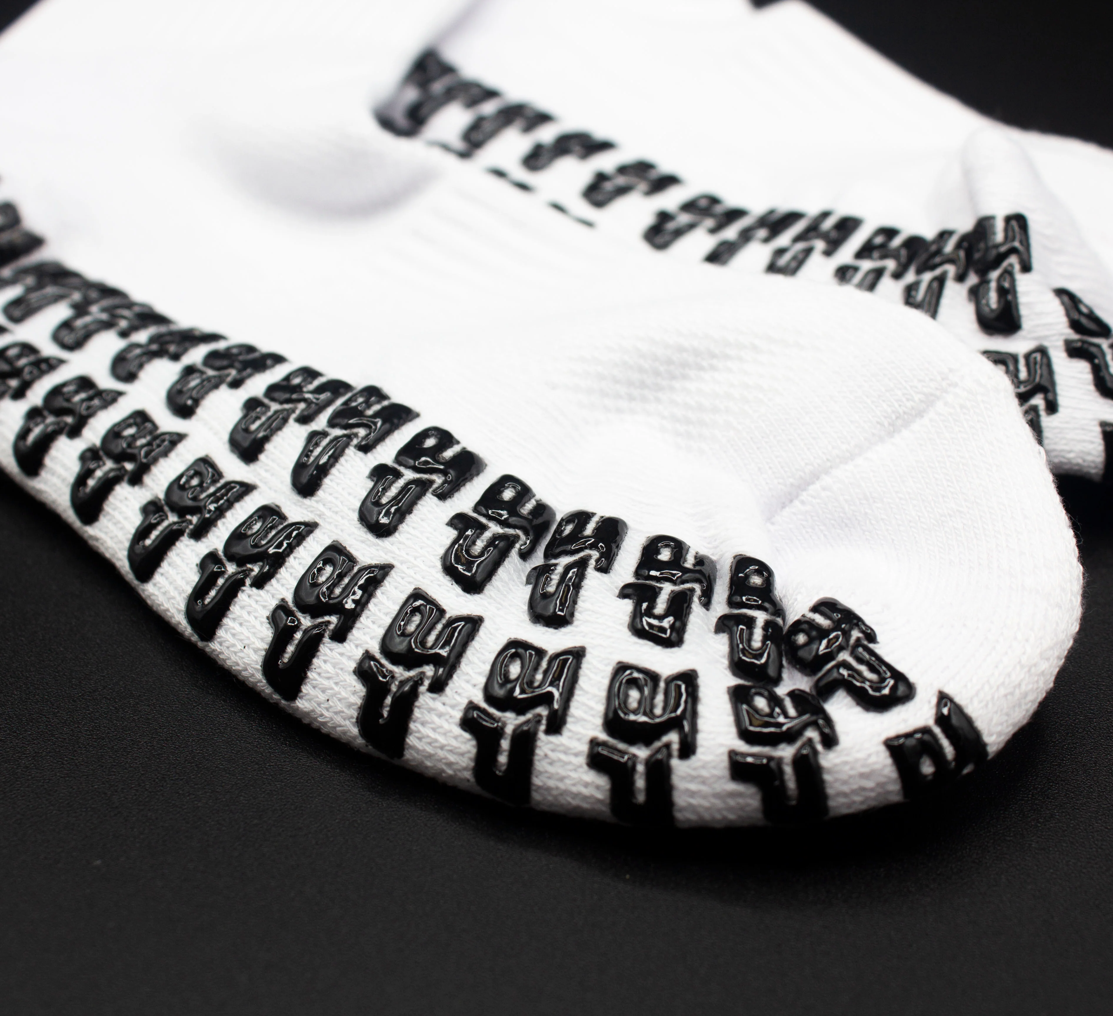 Performance Socks - GRIPtech™ - Image 7